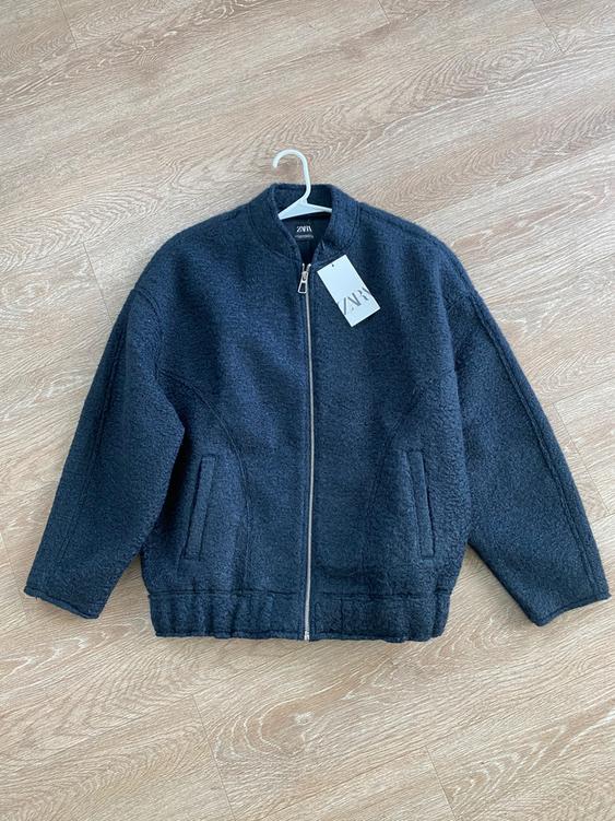 OVERSIZED BOUCLE BOMBER