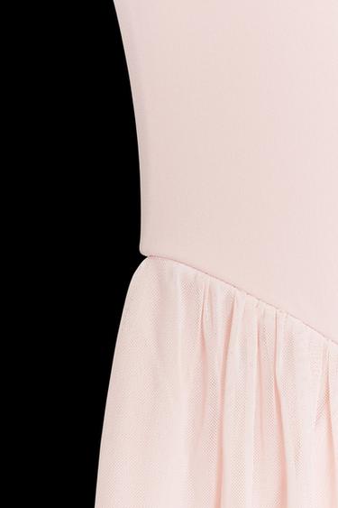 KOMBINIERTES KLEID MIT TÜLL - Altrosa von Zara