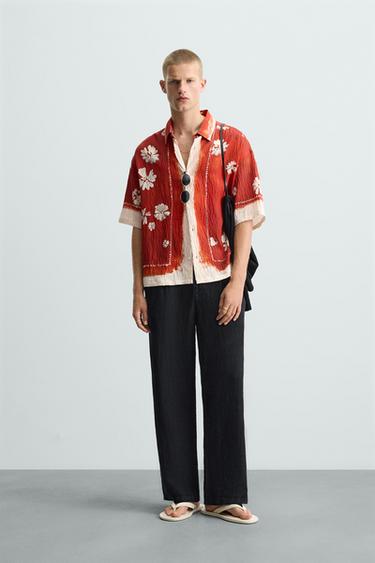 CAMISA ESTAMPADO FLORAL - Crudo / Rojo de Zara - Imagen 0