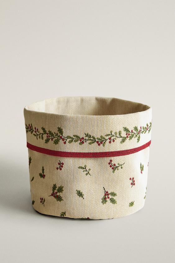 Zara JACQUARD HOLLY CHRISTMAS BREAD BASKET - Red - Image 0