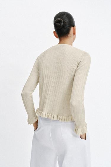 GILET EN MAILLE VOLANTS FIL MÉTALLISÉ - Doré de Zara - Image 5