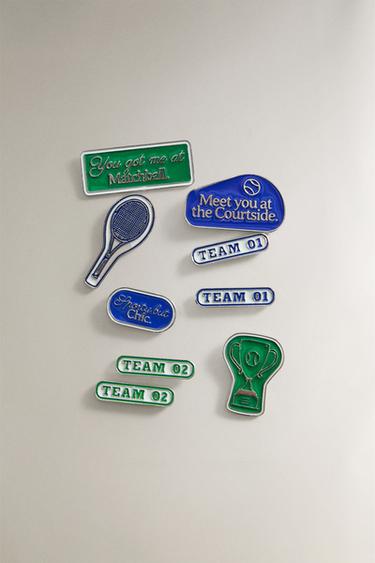 SET OF METAL TENNIS PINS (SET OF 9) - Blue green by Zara