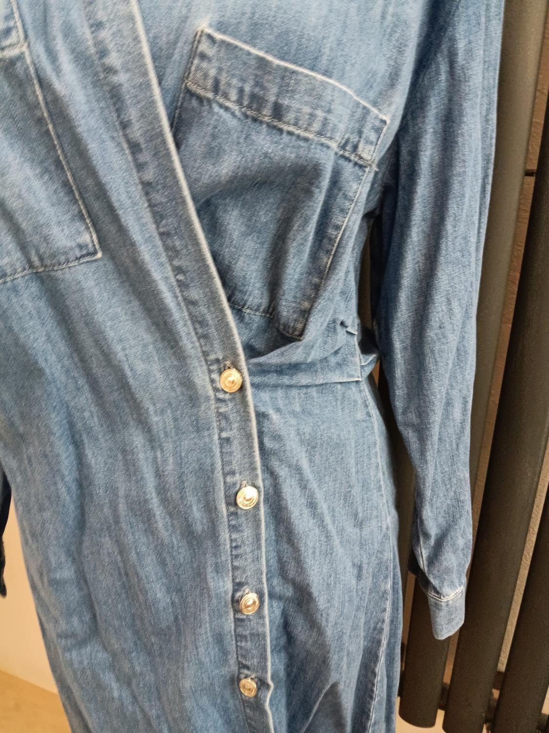DENIM WRAP DRESS - Image 4
