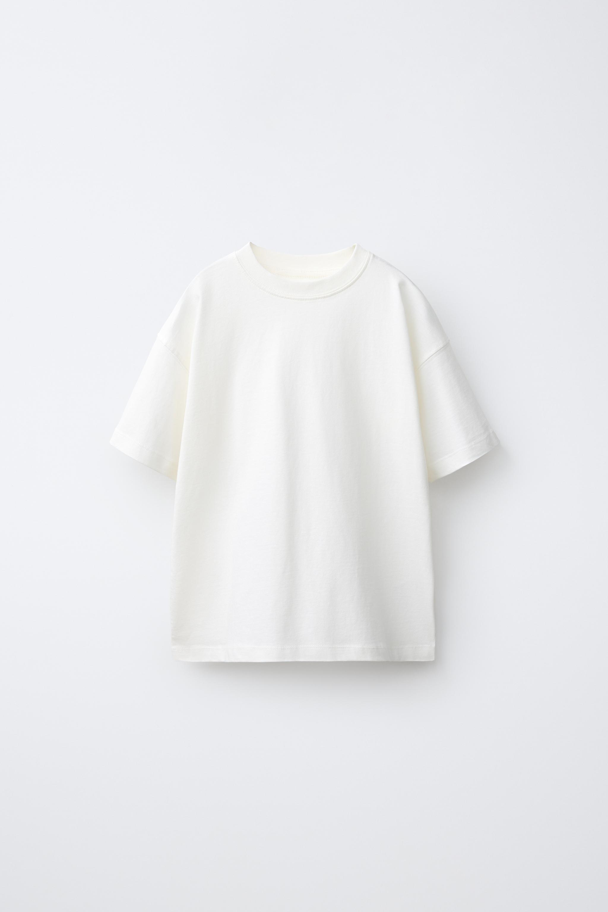 LOT DE TROIS HAUTS UNIS
