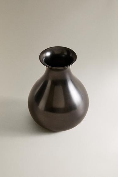 PETIT BRASS VESSEL DROP I COLIN KING - Black by Zara - Image 1