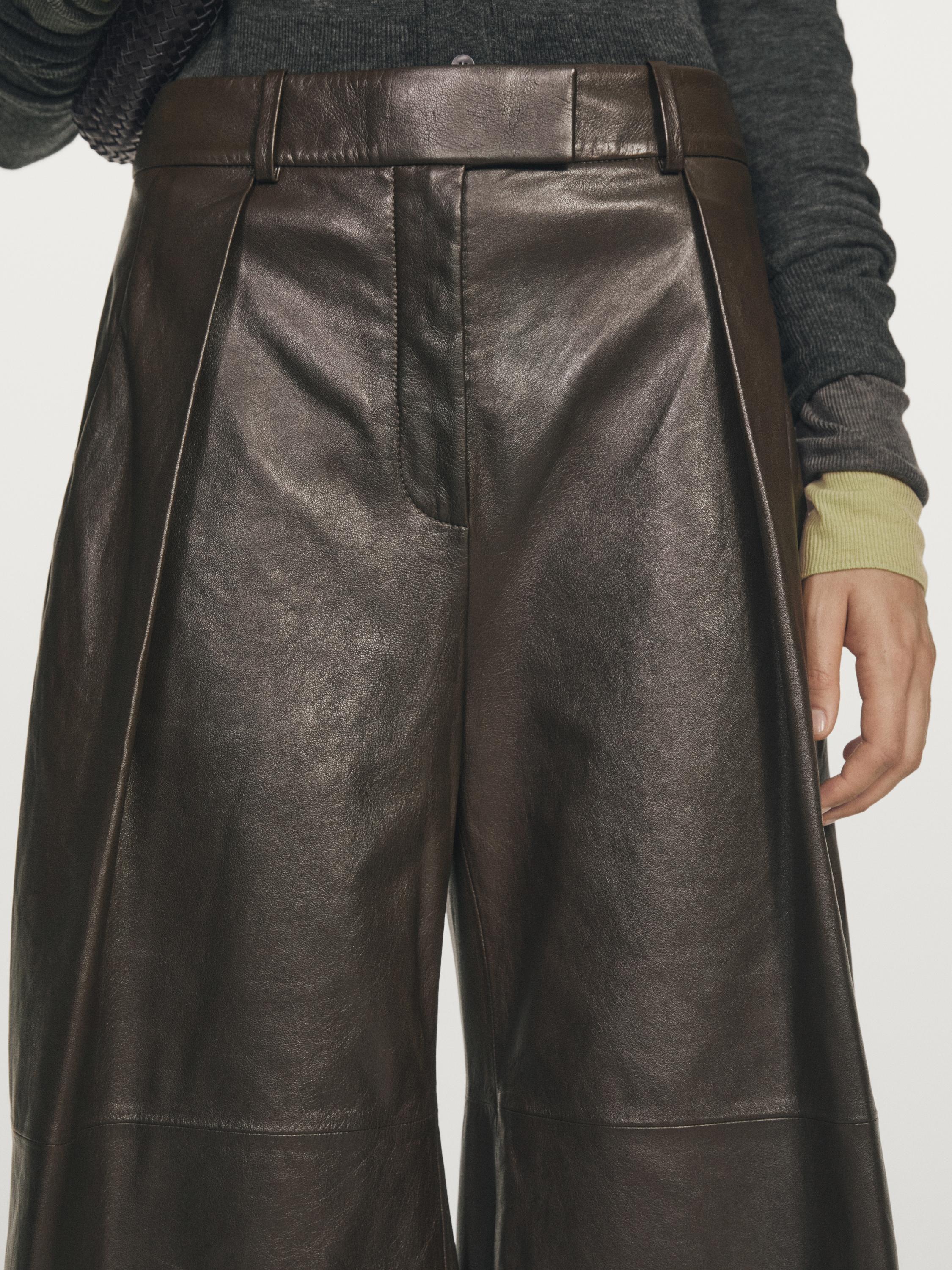 Long nappa leather Bermuda shorts with darts - STUDIO