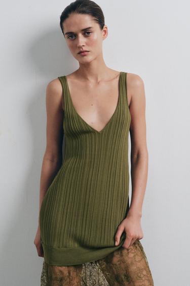 ROBE MI-LONGUE EN MAILLE ET DENTELLE - Vert de Zara - Image 1