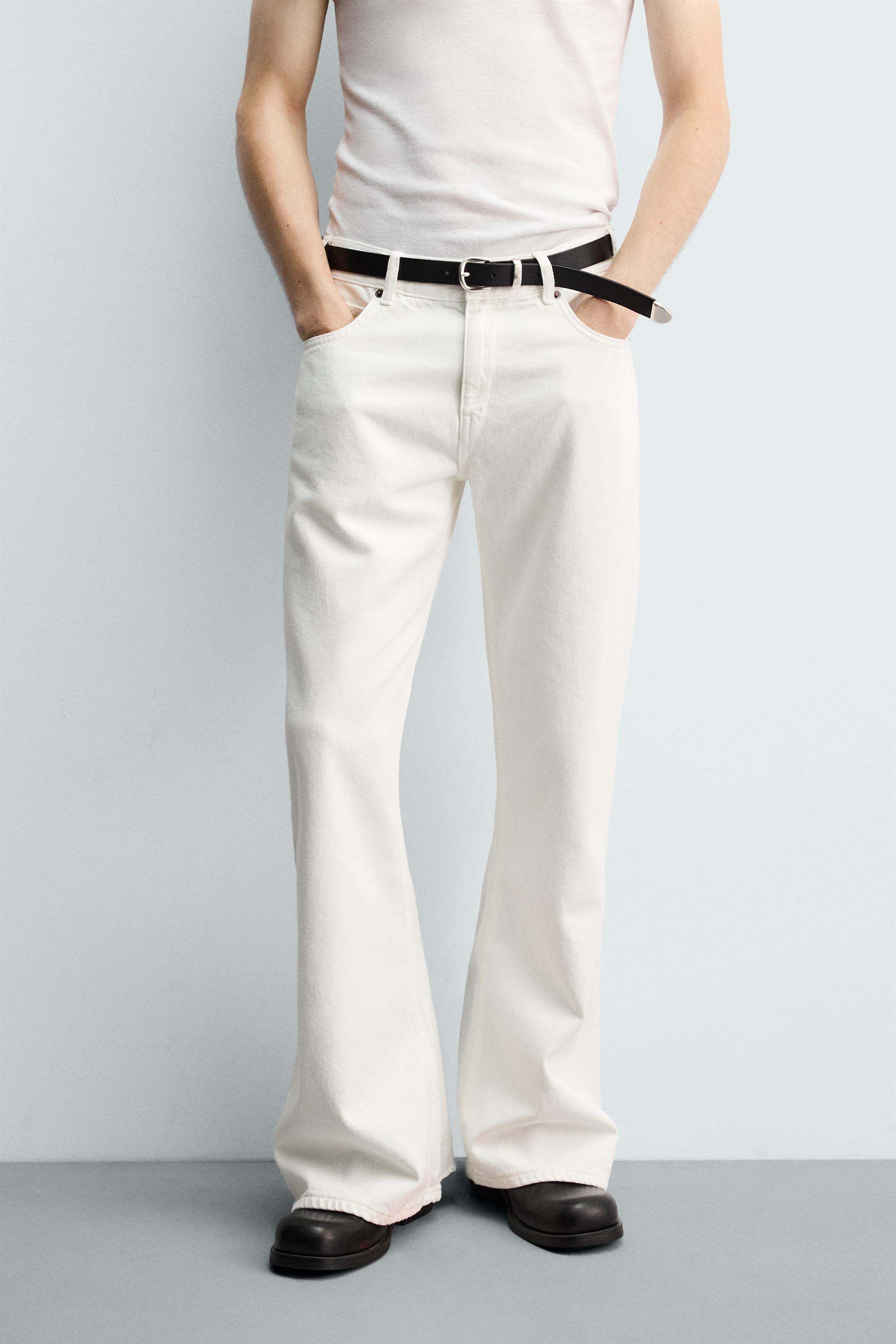 FLARE FIT JEANS