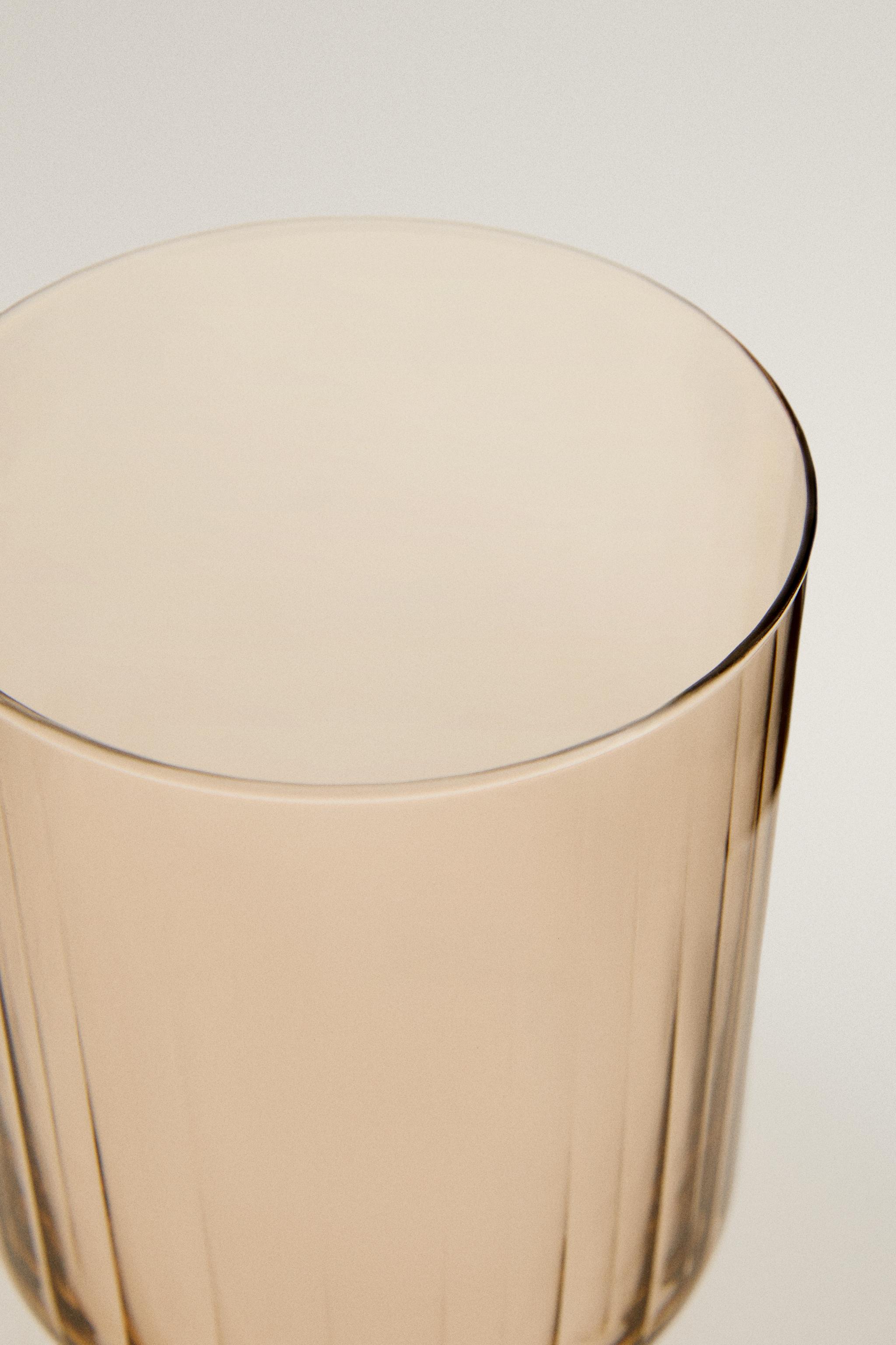 VERRE EN À LIGNES RELIEF