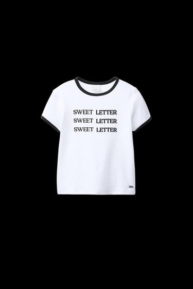 T-SHIRT MIT SCHRIFTZUG UND FARBLICH ABGESETZTEN BIESEN - Weiß von Zara - Bild 0