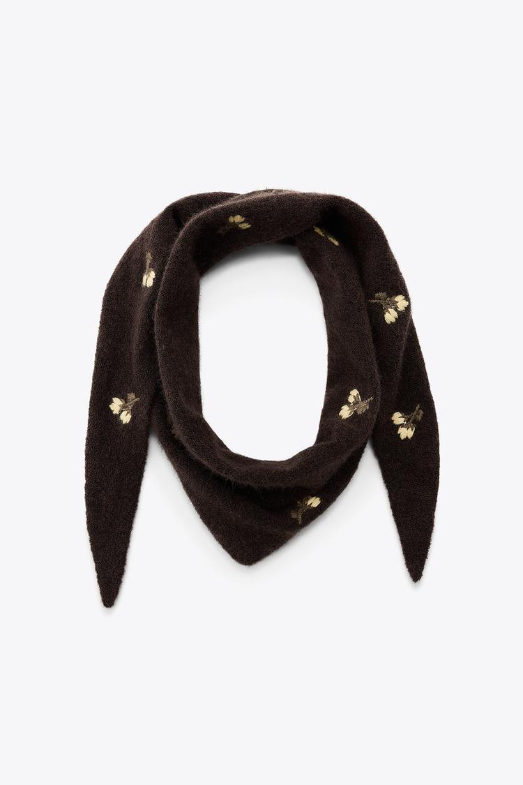 BANDANA EN MAILLE BRODERIES FLEURS