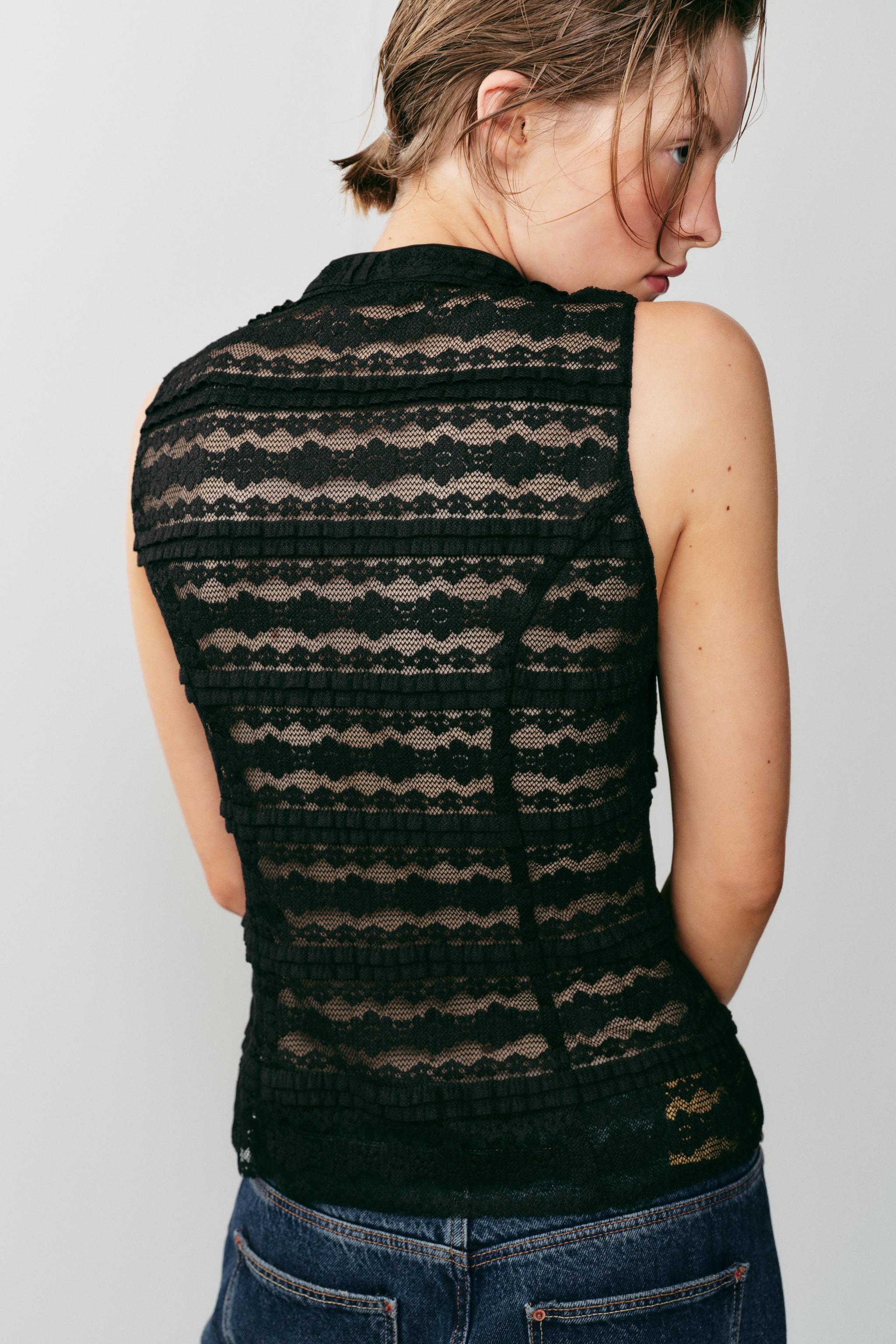 LACE FROG FASTENING TOP