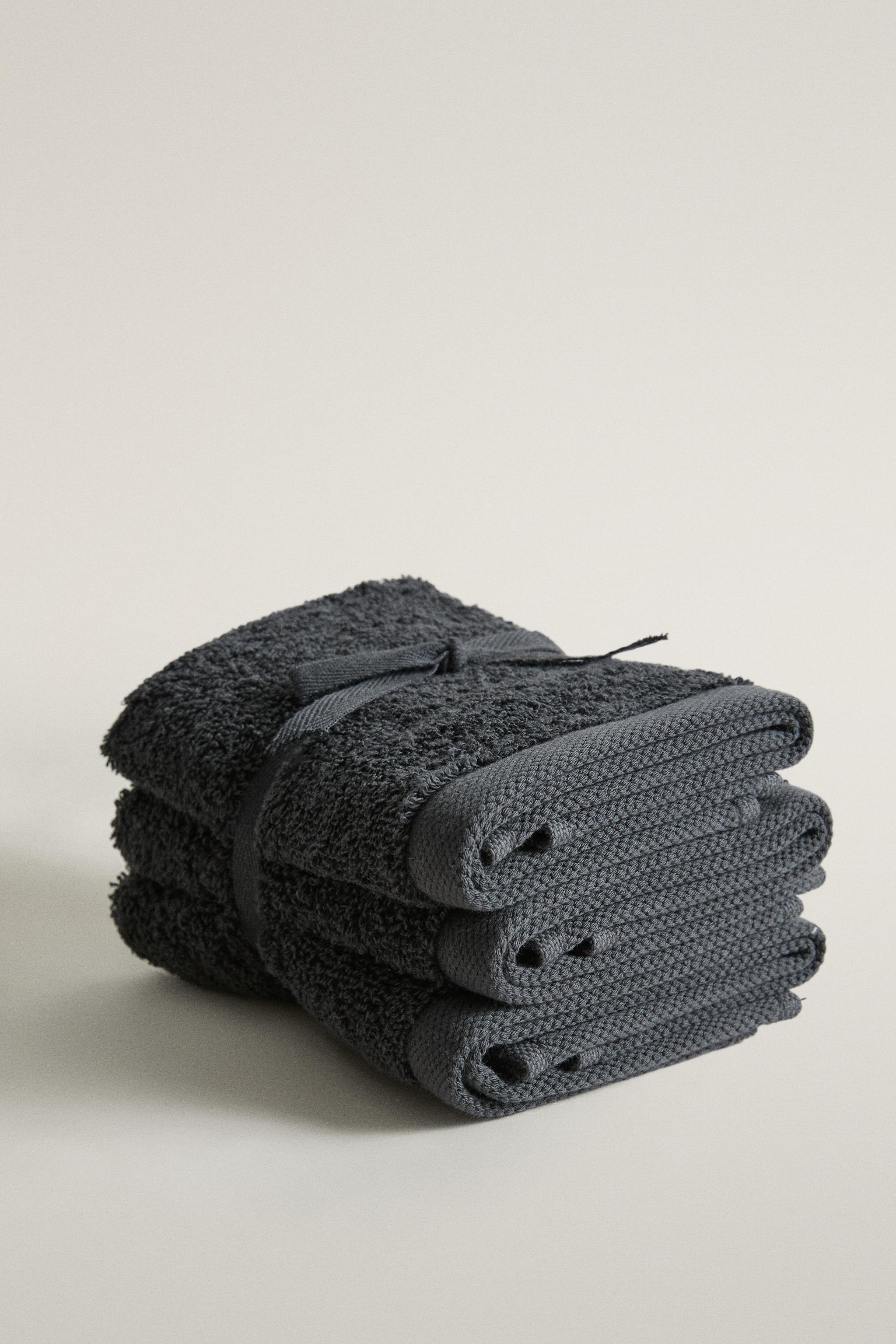 PREMIUM COTTON HAND TOWELS (PACK OF 3)