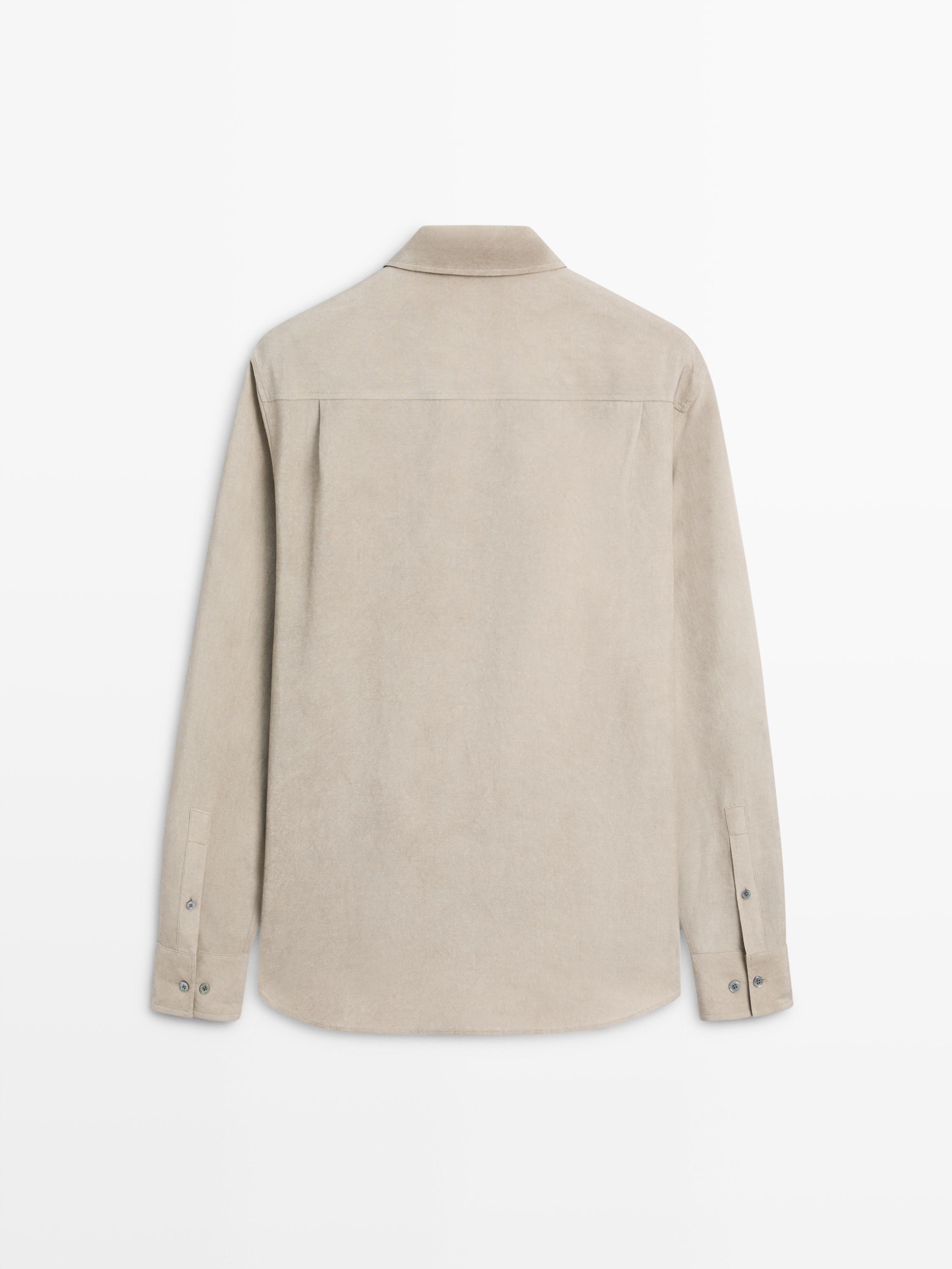 Flowing shirt with pocket
