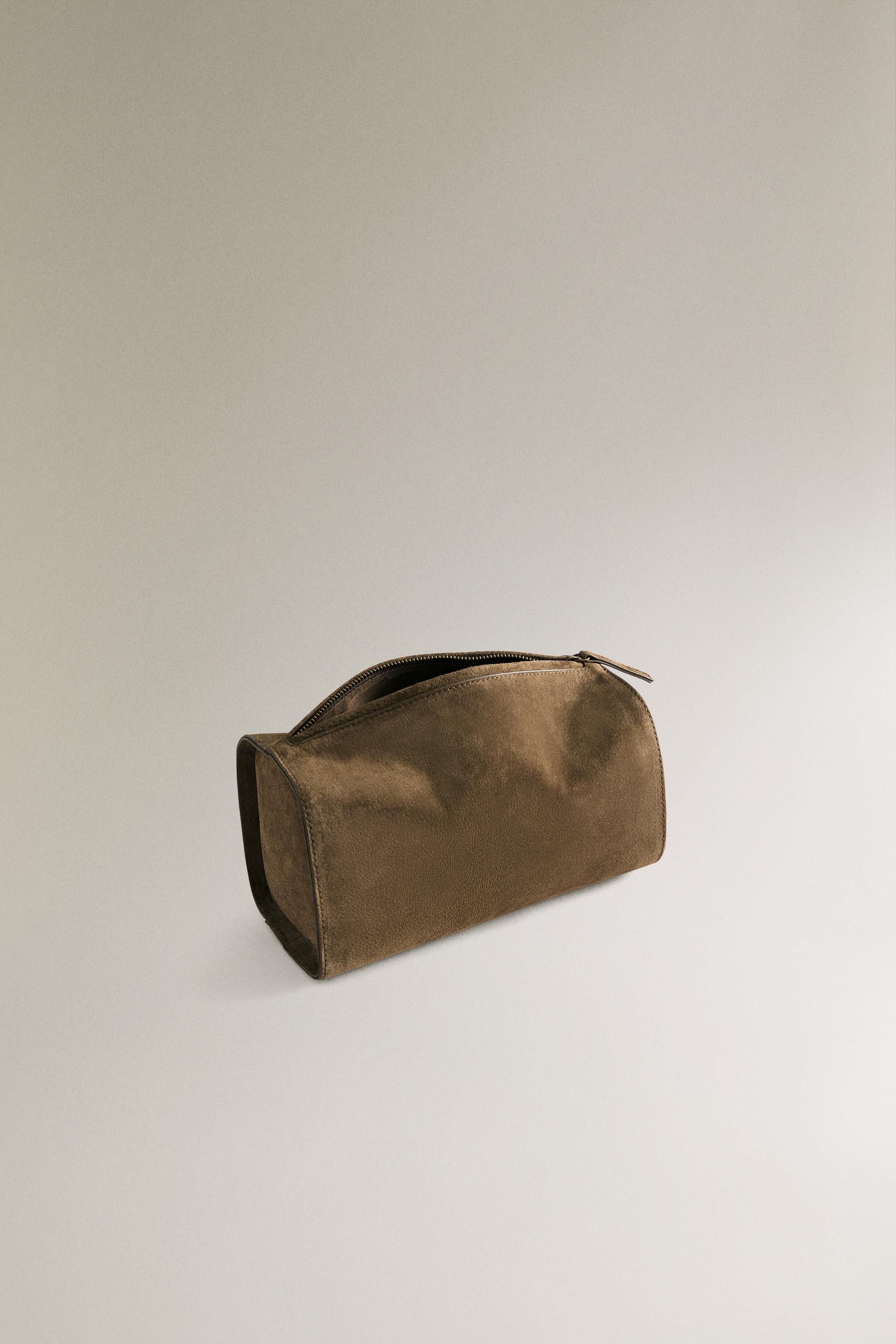 LEATHER MAKEUP BAG