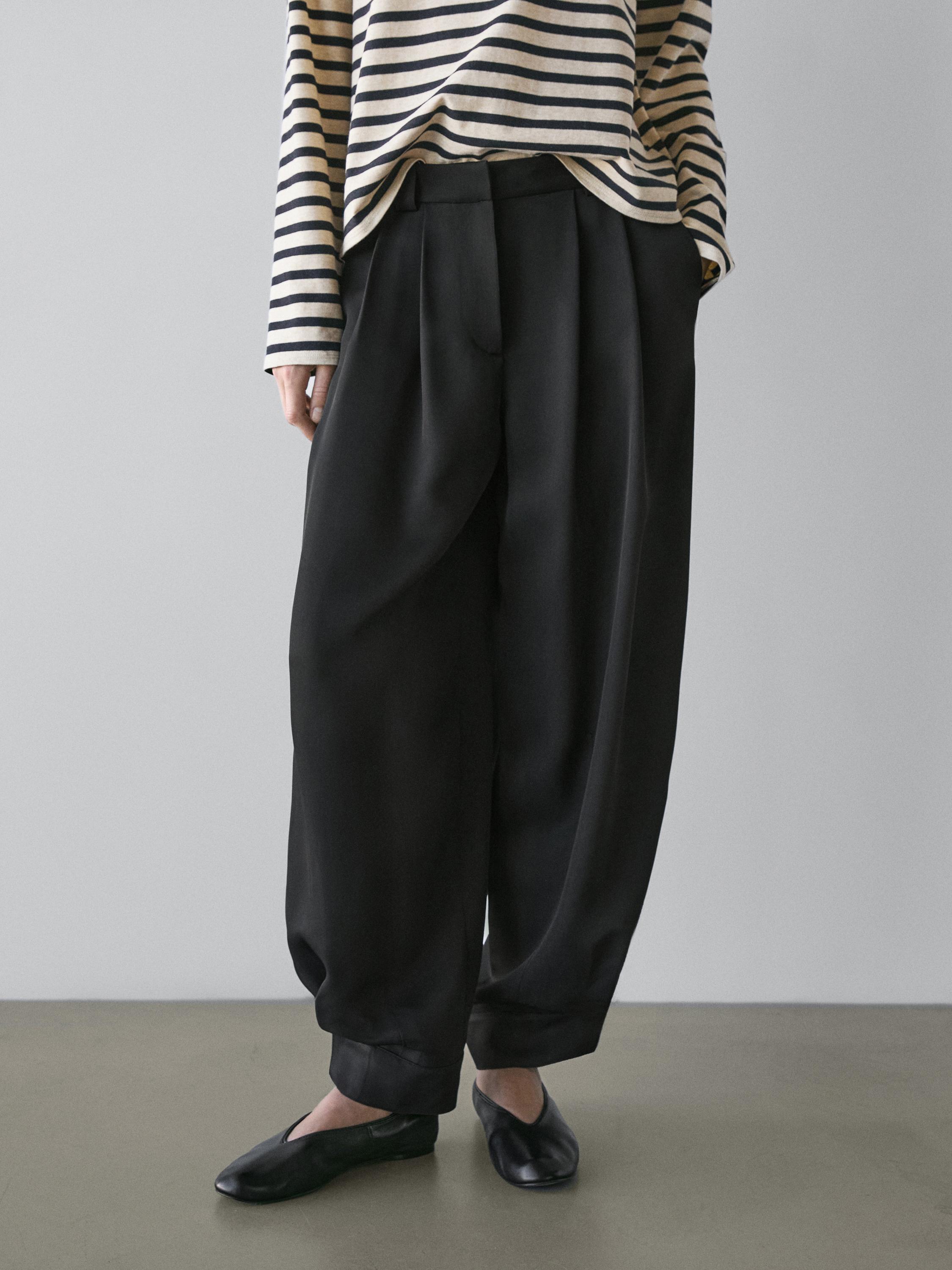 Sarouel trousers in flowing fabric — Black