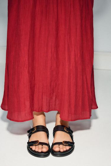 SANDALES À BOUCLES - Noir de Zara - Image 2