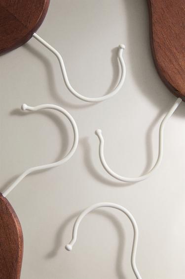 PACK OF WOODEN BABY HANGERS WITH BAR (PACK OF 3) - Dark brown by Zara - Image 1