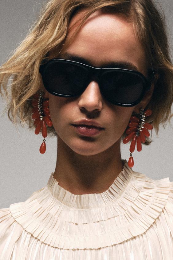 PENDIENTES RESINA JOYAS - Rojo / Coral de Zara - Imagen 0