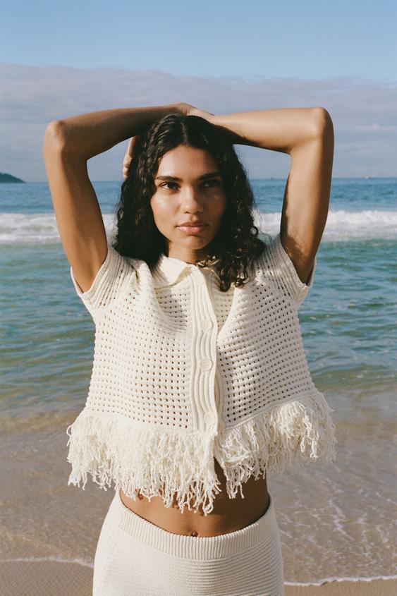 KOSTKOVANÉ PLETENÉ SAKO S TŘÁSNĚMI - Přírodní od Zara - Obrázek 1