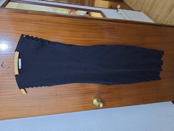 SCALLOPED KNIT DRESS SECOND HAND