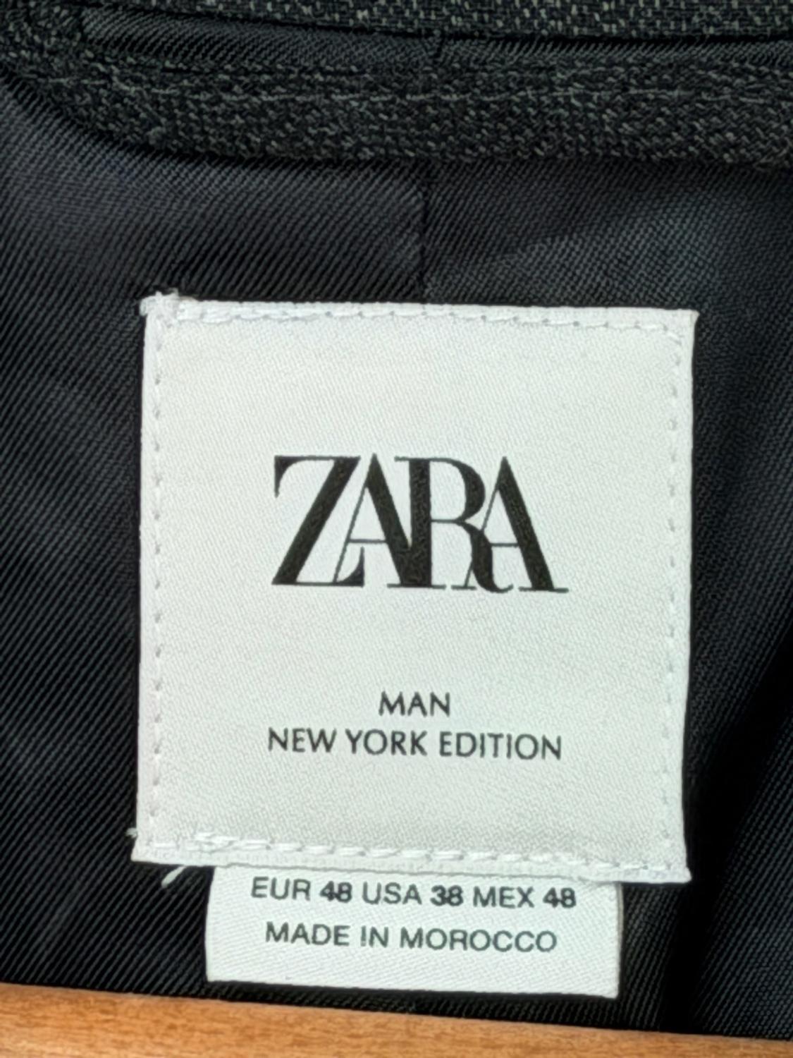 LIMITED EDITION TEXTURED BLAZER - Image 4
