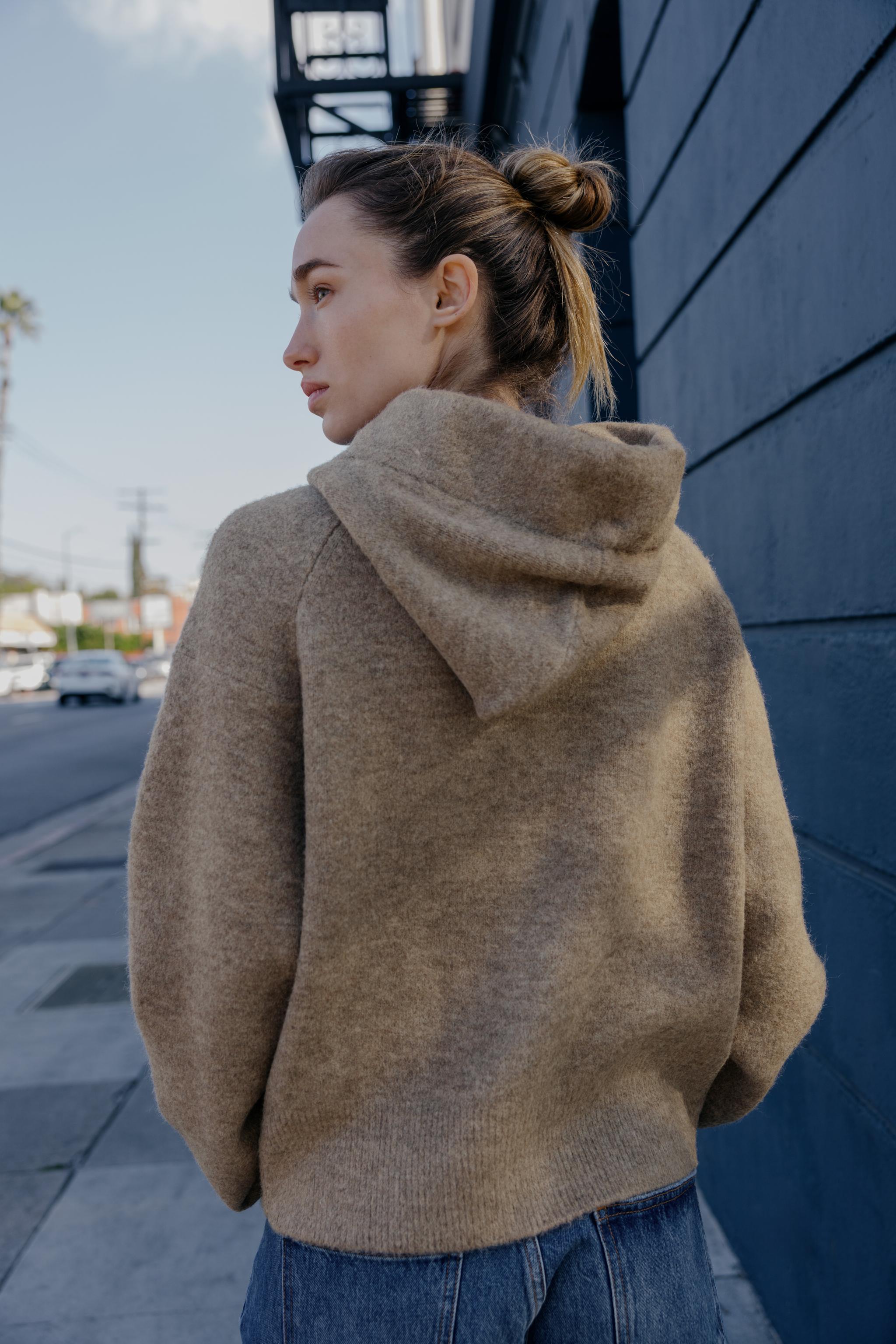 フード付きタイベルトニットカーディガン - ミンクマール | ZARA Japan