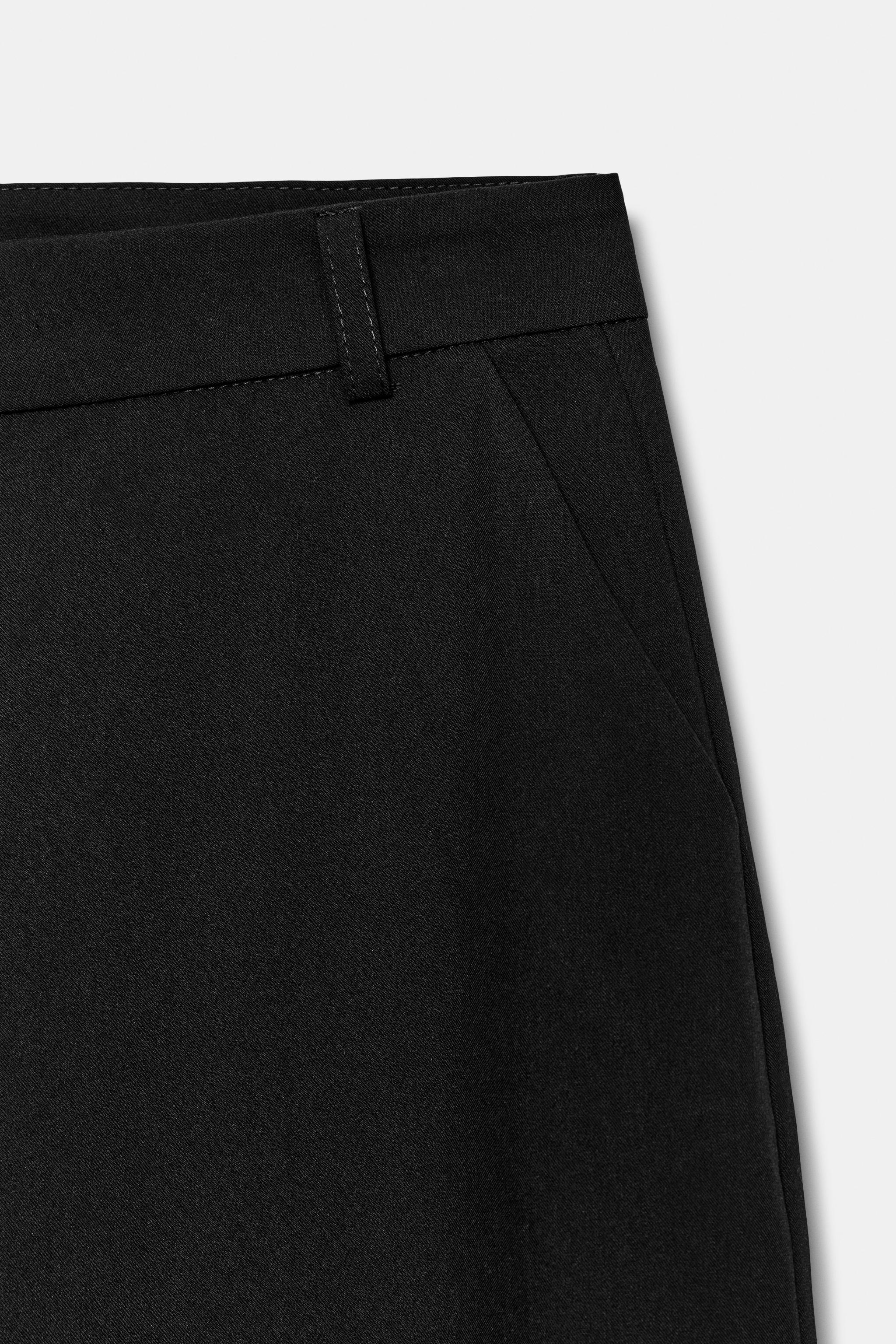 LOW-RISE WIDE LEG PANTS