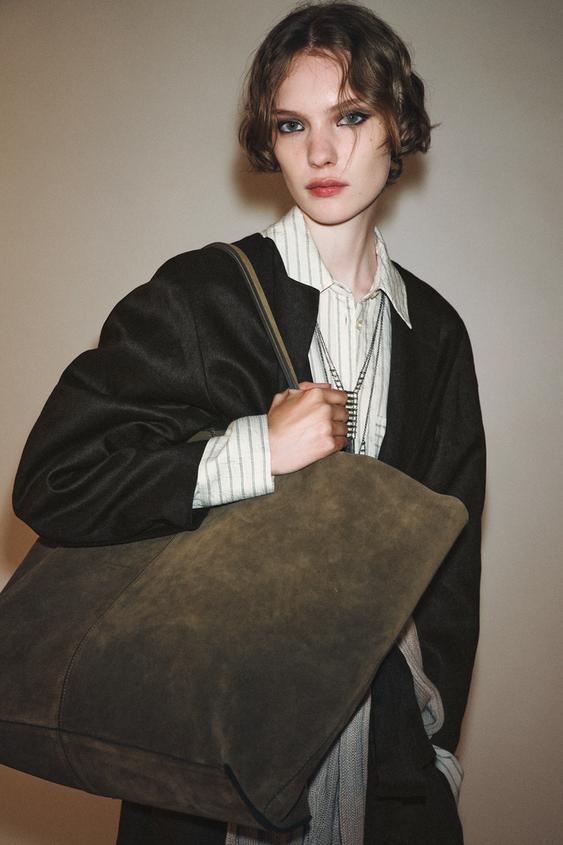 Sada khaki zelené maxi shopper kabelky s dvojitými ramenními popruhy a vnitřní kapsou na zip.