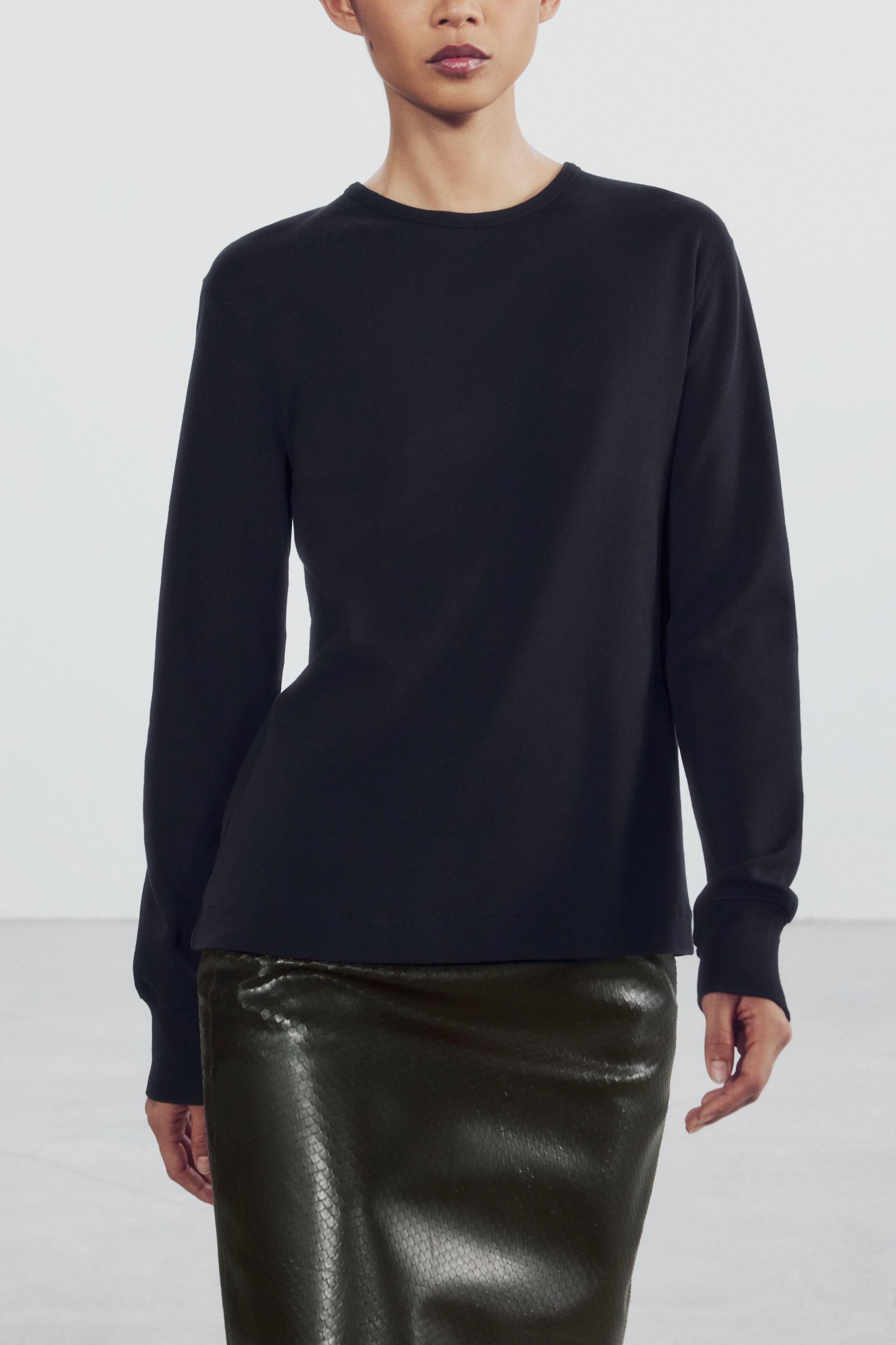 LONG SLEEVE T-SHIRT
