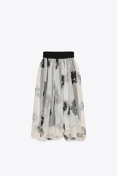 ROBE EN ORGANZA IMPRIMÉE ZW COLLECTION - Écru / Noir de Zara - Image 5