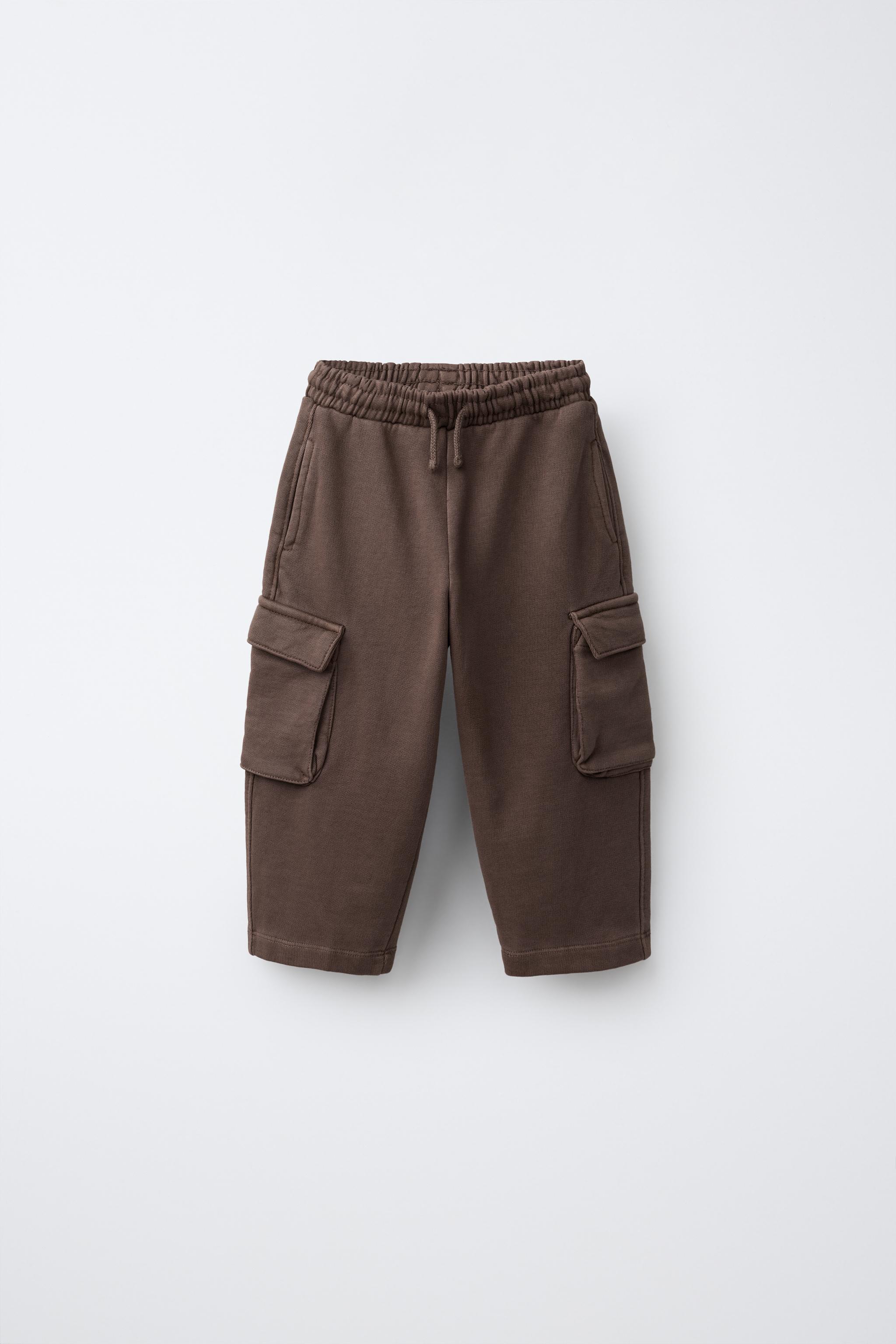 PANTALON CARGO EN MOLLETON