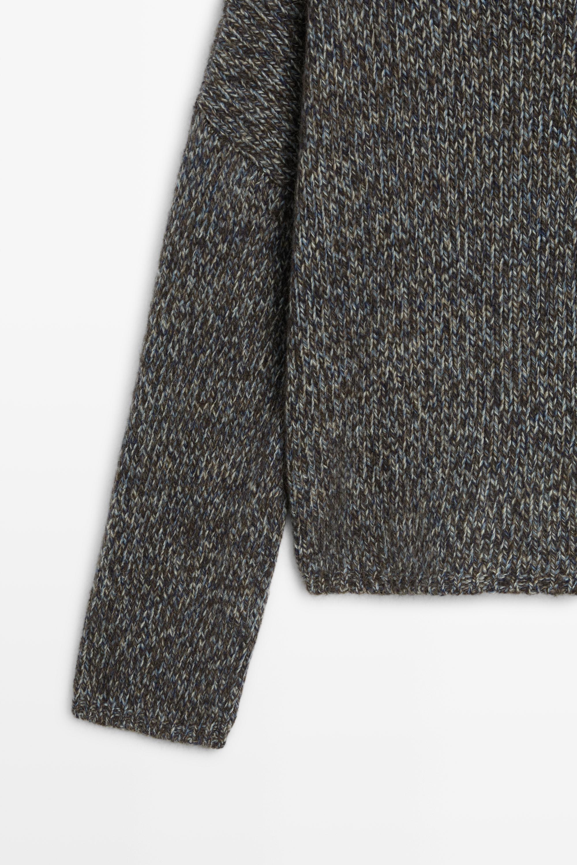 100% wool mouliné knit sweater