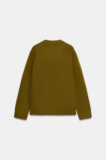 PULL EN MAILLE UNIE COL EN V - Vert olive de Zara - Image 5