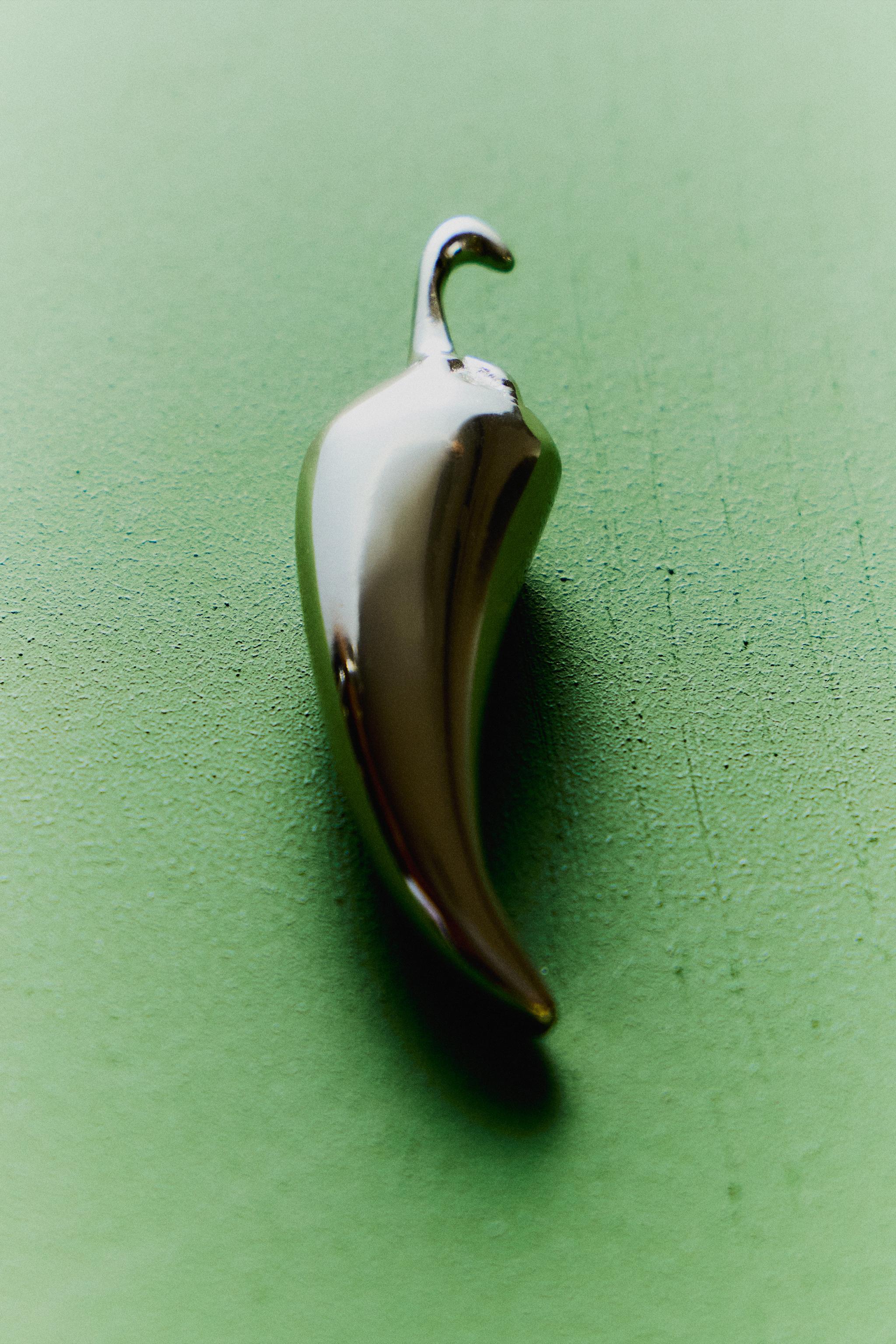 CHILI NAPKIN WEIGHT — Steel