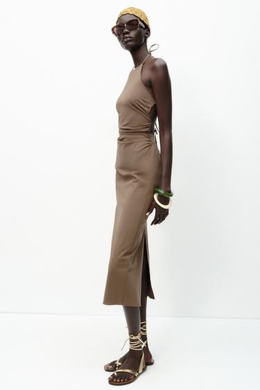ROBE MIDI HALTER ORNEMENT - Marron de Zara - Image 4