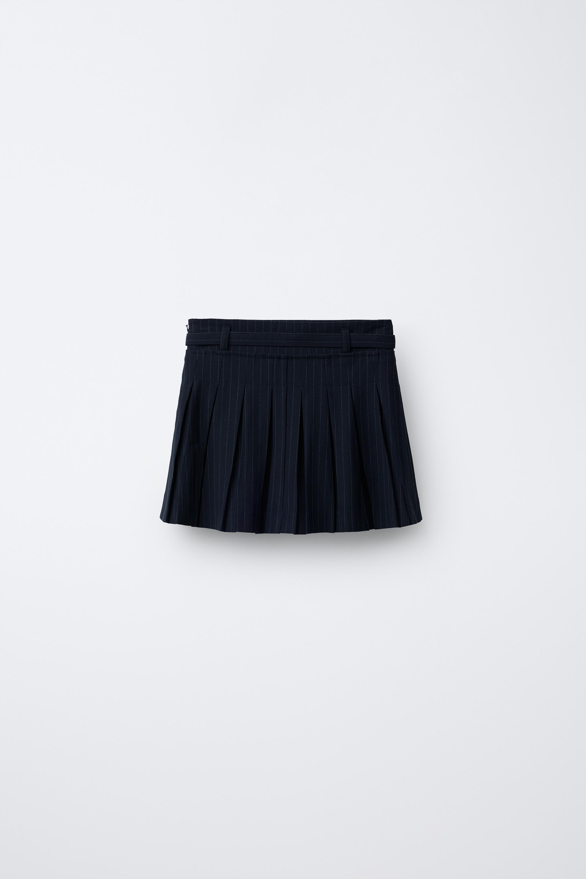 PINSTRIPE BELTED SKIRT — navy