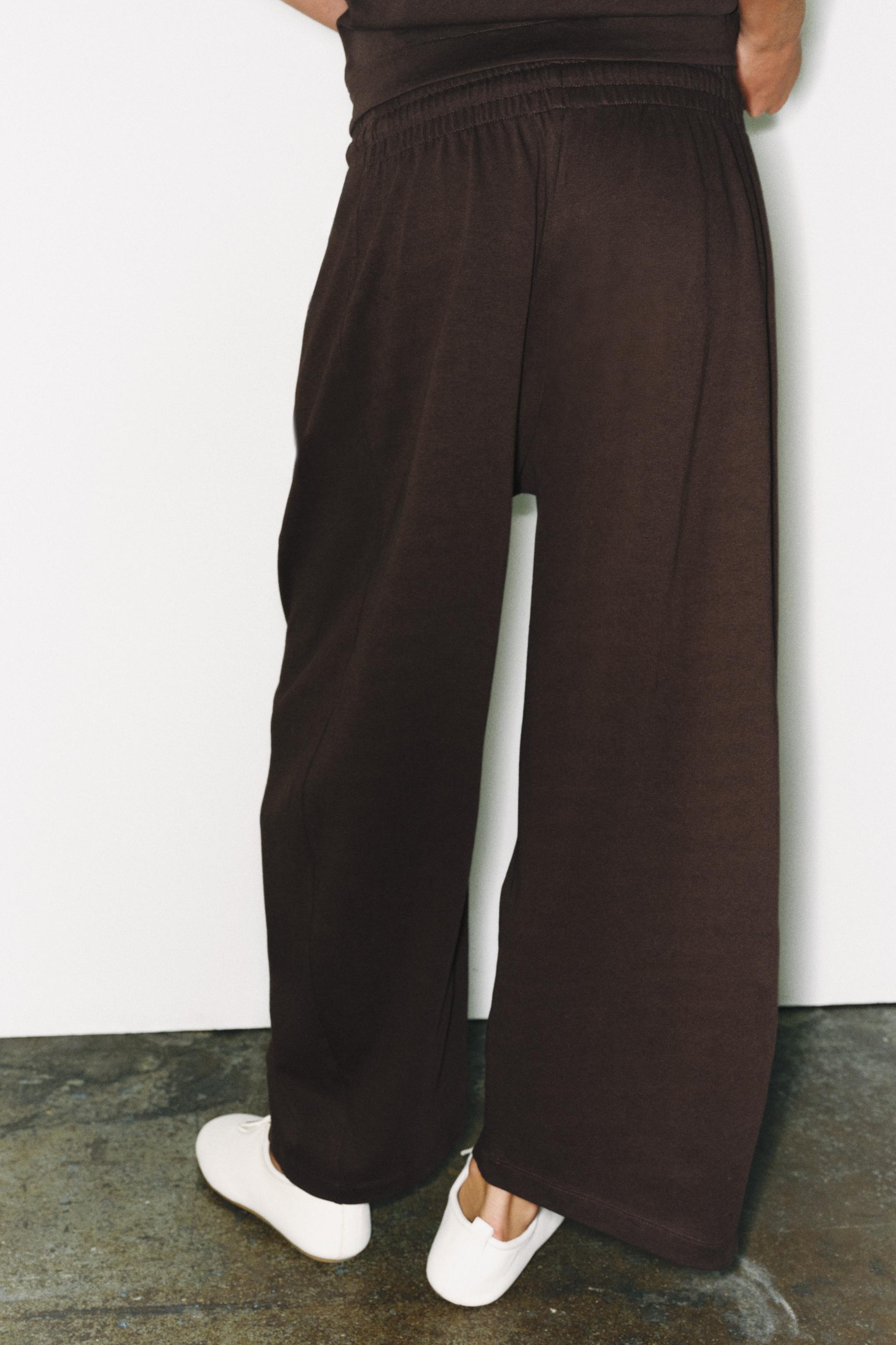 STRAIGHT LEG PANTS
