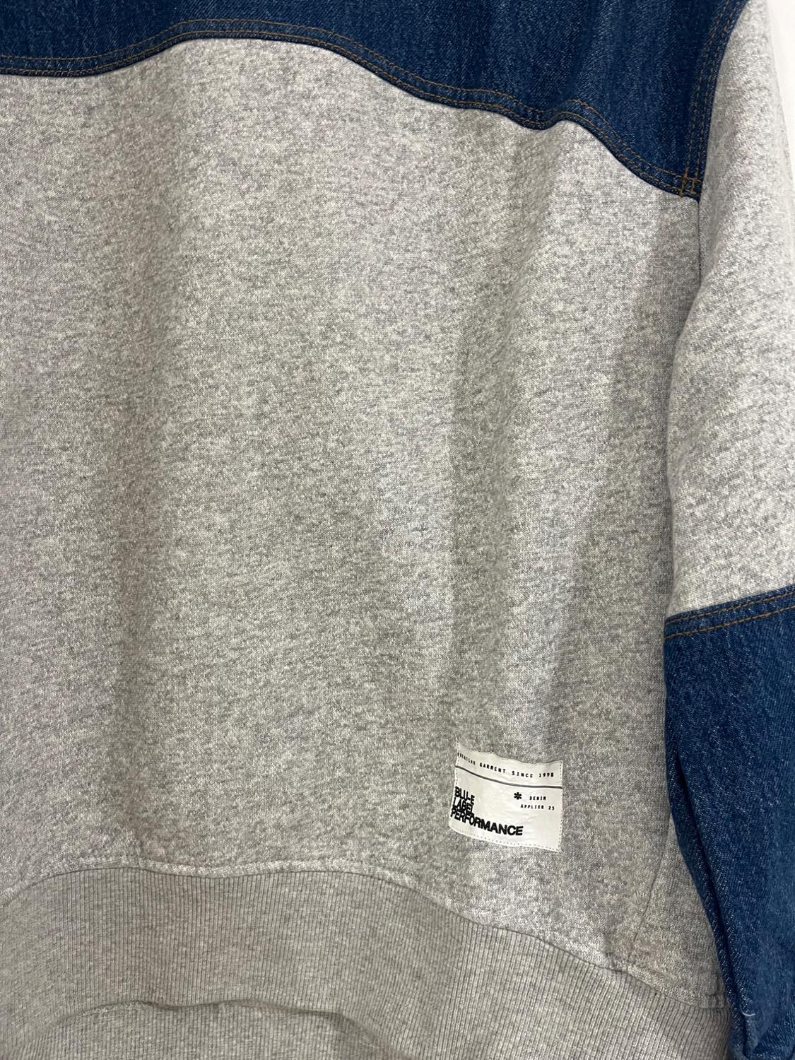 CONTRAST DENIM SWEATSHIRT - Image 4