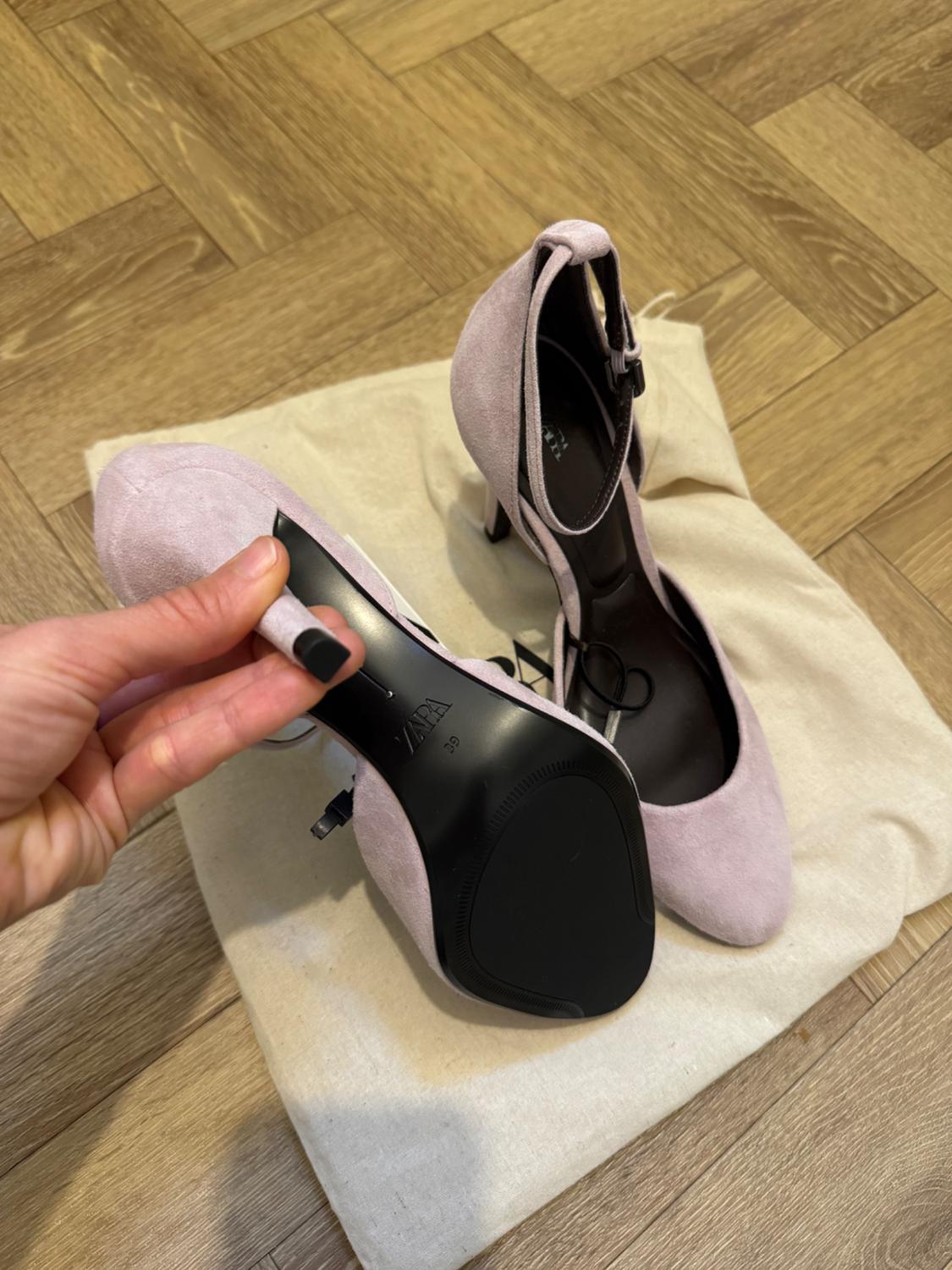 HIGH HEELS - Image 3
