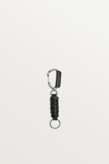 LLAVERO PIEL - Negro de Zara