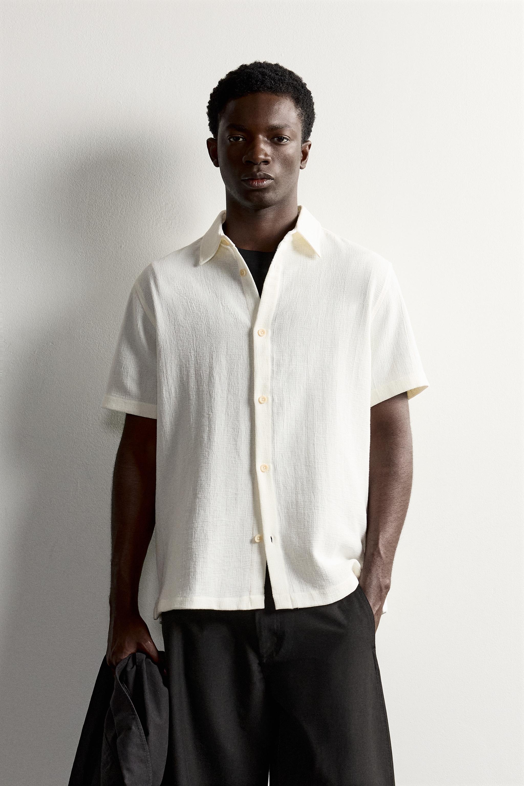 REGULAR FIT TEXTURED SHIRT