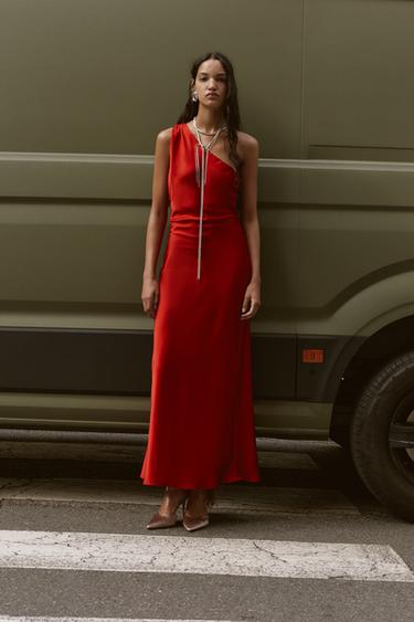 VESITIDO MIDI SATINADO ASIMÉTRICO - Rojo de Zara