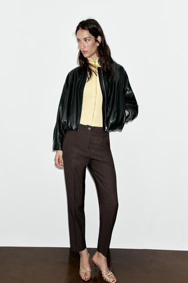بنطلون بطول الكاحل بشدة لأعلى - بني.فيجوريه by Zara