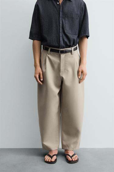 PANTALÓN BALLOON FIT PLIEGUES - Tostado de Zara