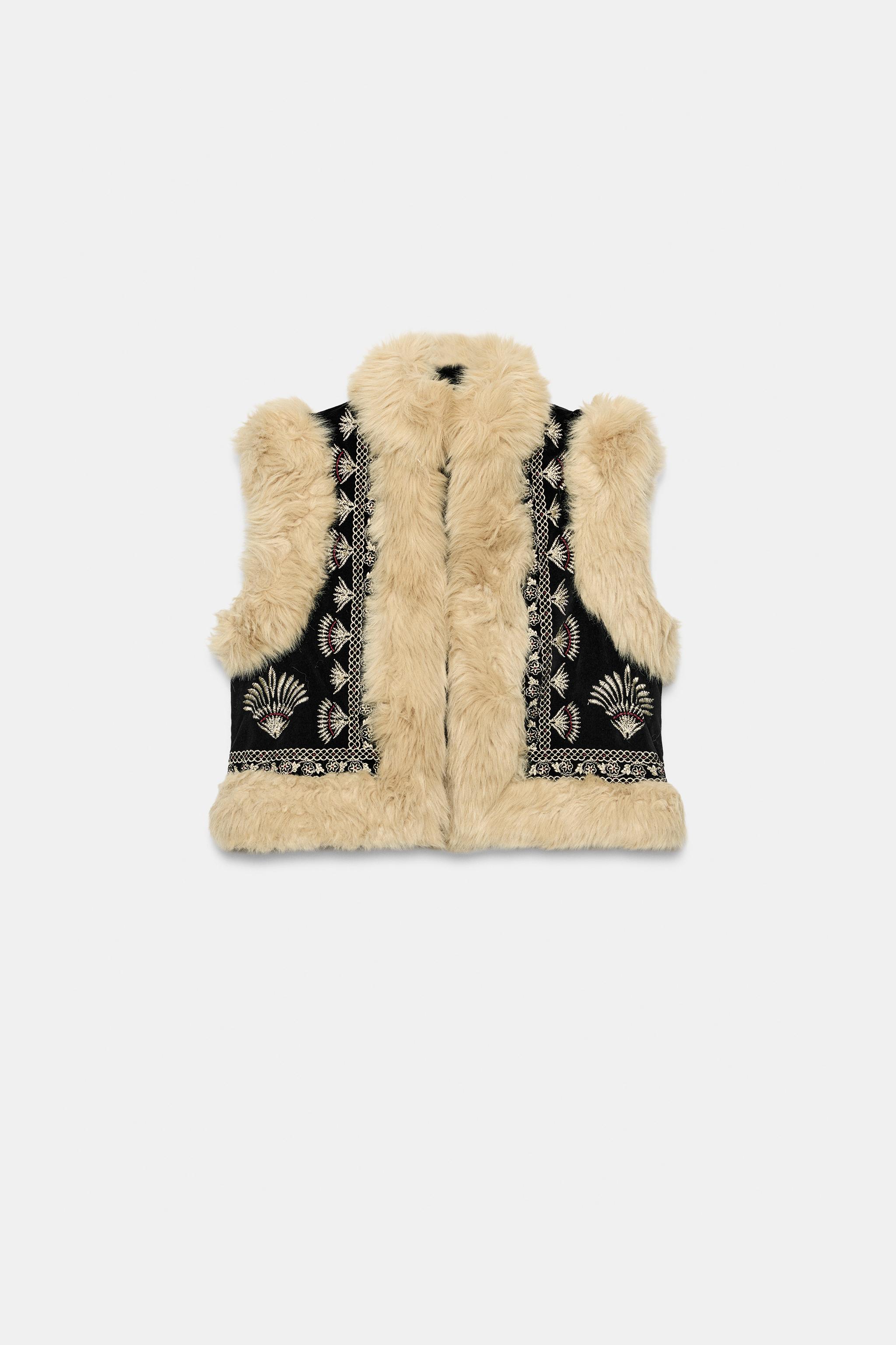 ZW COLLECTION FAUX FUR COLLAR EMBROIDERED VEST