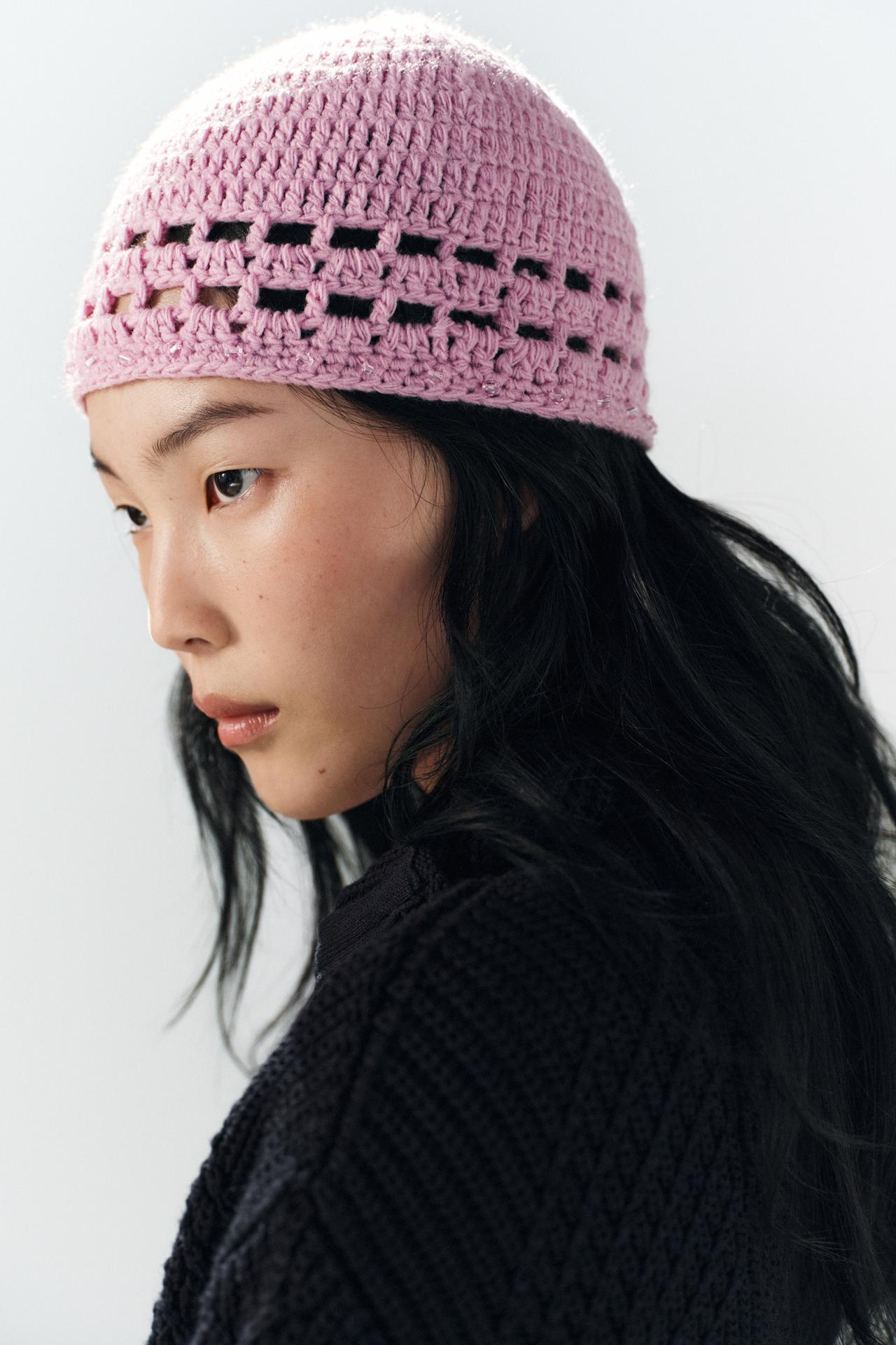 BEADED CROCHET SKULL CAP — Pink