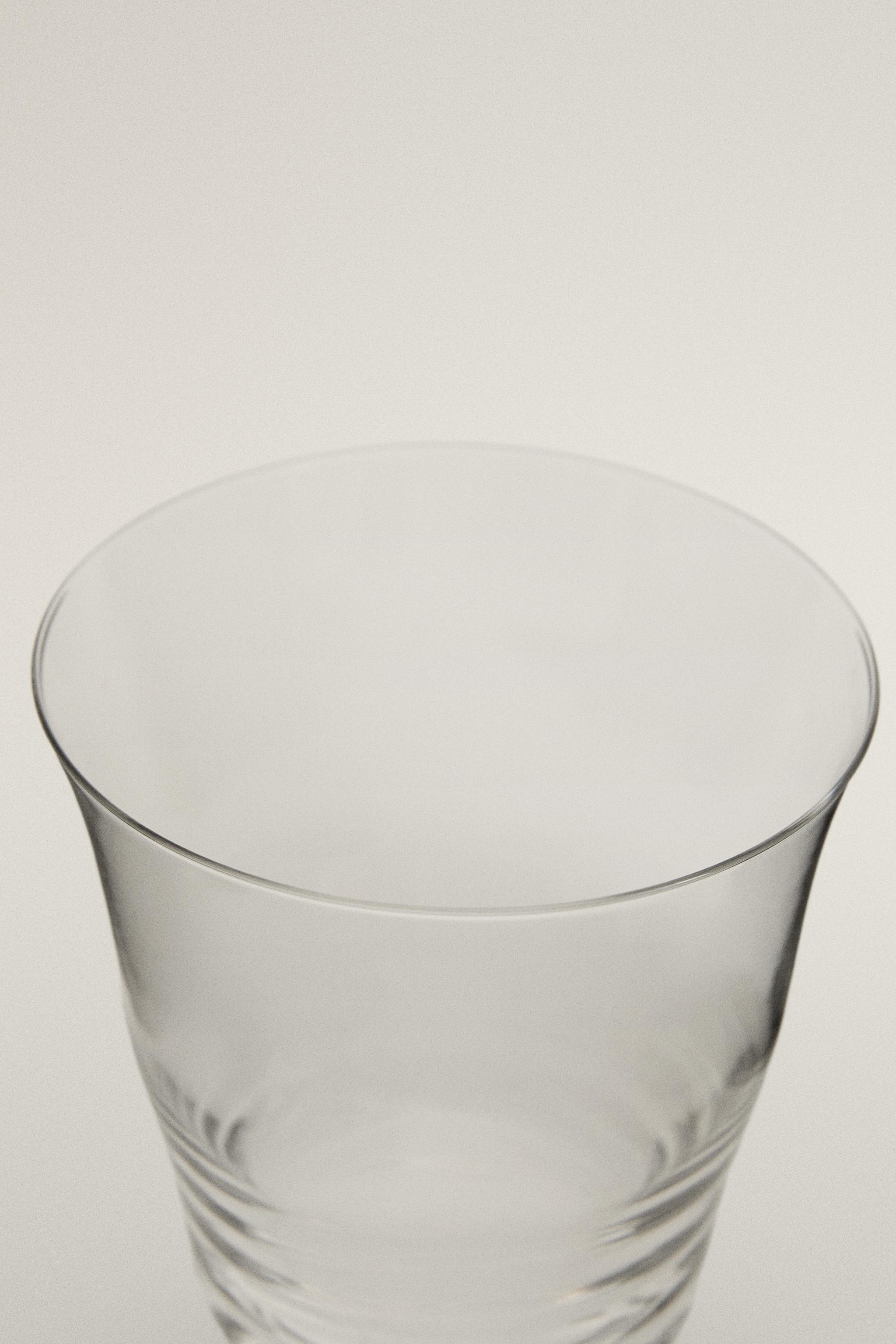 GLASS TUMBLER