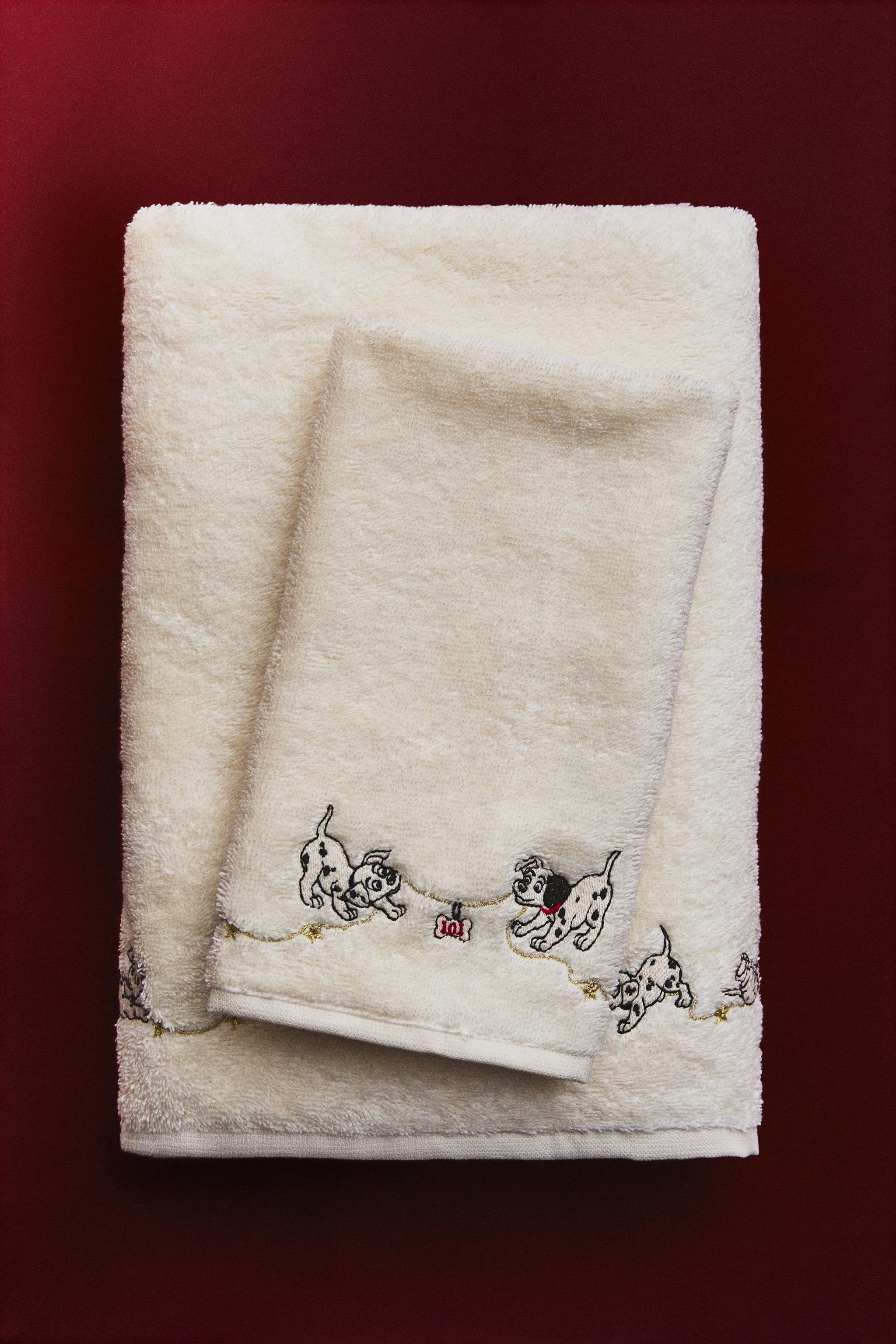 SERVIETTE DE BAIN ENFANT BRODÉE NOËL 101 DALMATIENS ©DISNEY