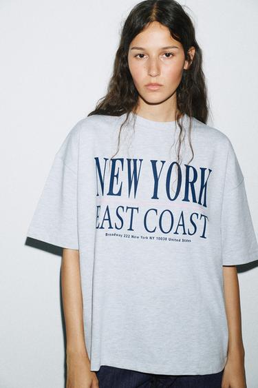 CAMISETA TEXTO - Gris vigoré de Zara